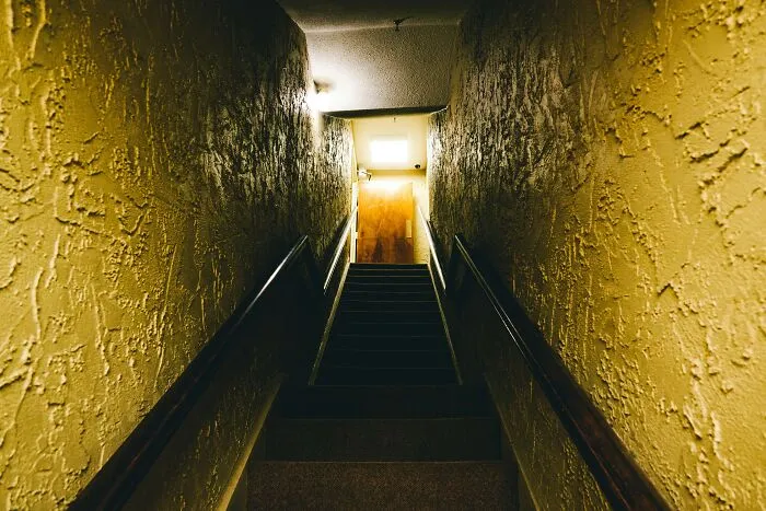 “Something’s Not Right Here”: 47 Times People Experienced Something Way Too Creepy To Forget