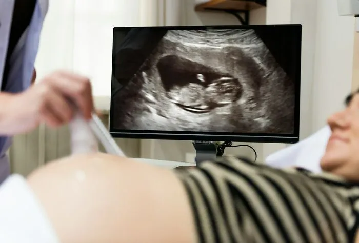 80 Medical Professionals Share The Diagnoses That Made Their Stomachs Drop