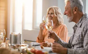 Neighbors Think They’ve Found A Way To Get Cheap Dinners, Couple Teaches Them A Lesson