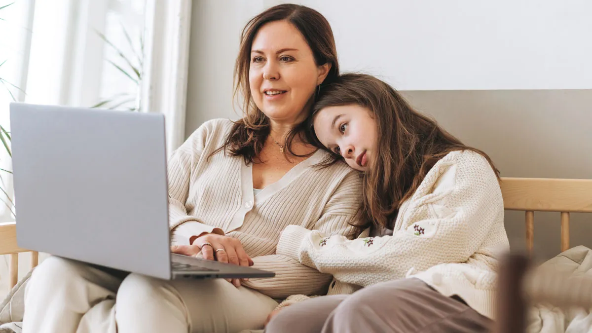 Childfree Woman Adopts Sister’s Baby, Is Shocked By Family’s Expectation 8 Years Later