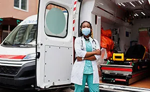 Man Interrupts A Paramedic Treating A Patient, His HOA Title Doesn’t Save Him From Getting Arrested