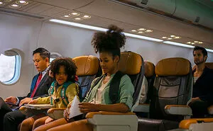 “There’s A Place In Hell For People Like You”: 27 Entitled Parents Who Got A Reality Check At 30,000 Feet