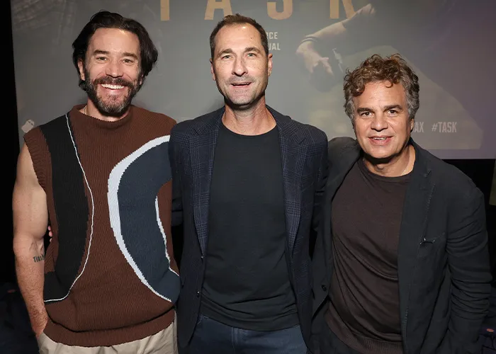 Mark Ruffalo- 5'8