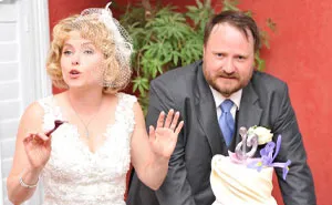 82 Hilarious Wedding Photos That Prove No Big Day Is Ever ‘Perfect’