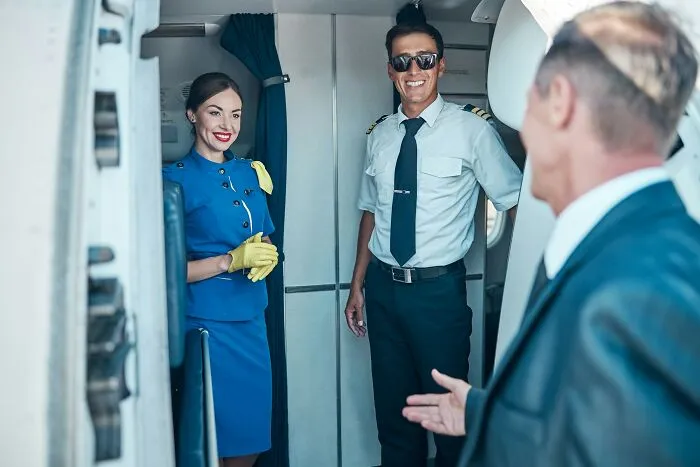 86 Facepalm Questions Cabin Crew Have Actually Been Asked By Real Passengers