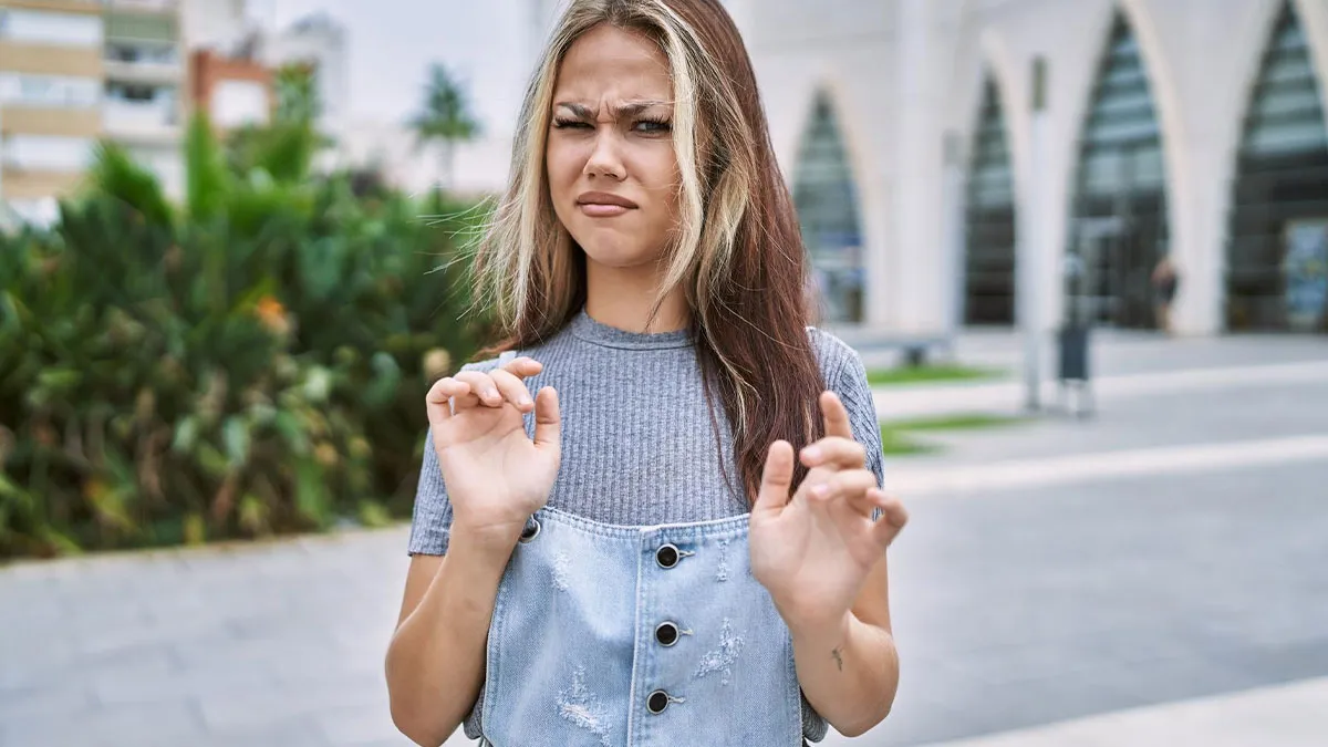 Spoiled Teen’s Stupid Shenanigans Lead Her To Getting Banned From The Bro’s Wedding And Behind Bars