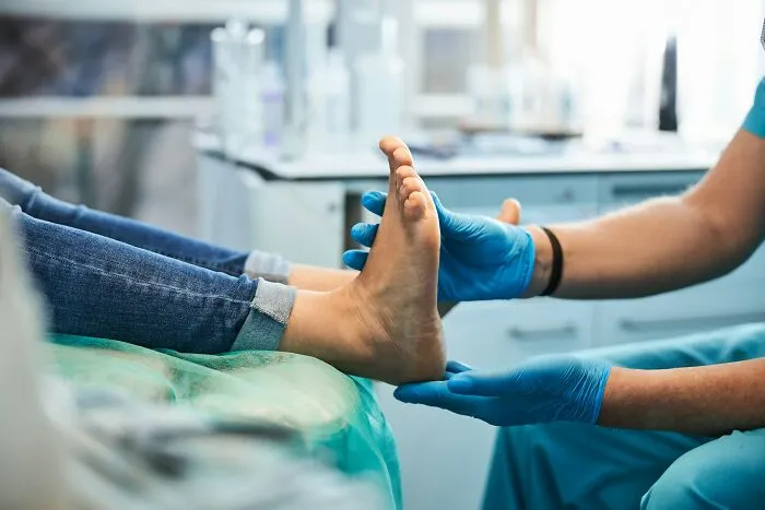 80 Medical Professionals Share The Diagnoses That Made Their Stomachs Drop