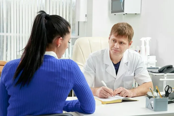 42 Everyday Health Symptoms That Are Actually Major Warning Signs