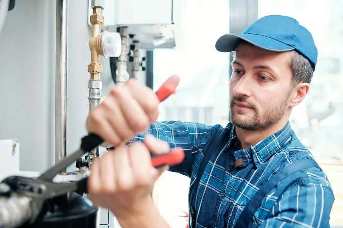 33 Employees Share Raw Opinions On Why They Refuse To Go The Extra Mile At Work