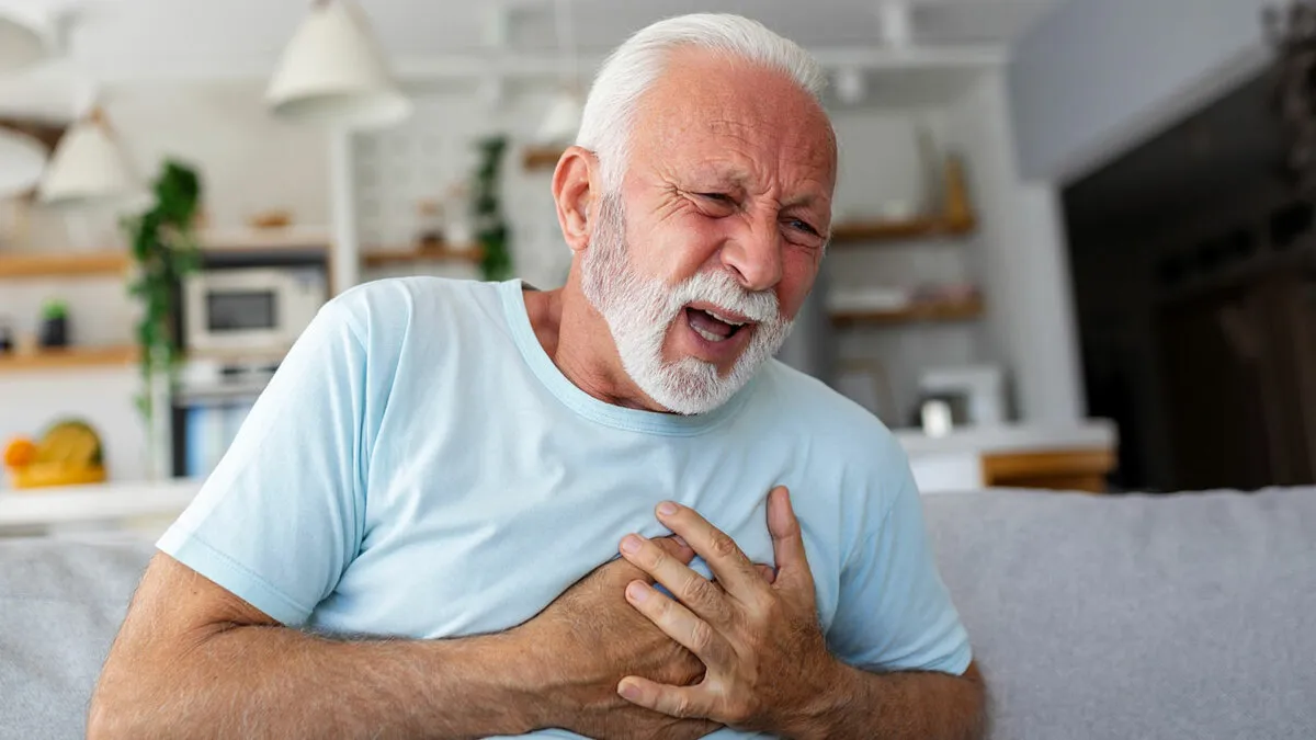 Heart Surgeon Reveals The ‘Huge Red Flag’ He Ignored Before Doctors Found A 99% Heart Blockage