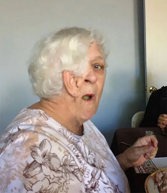 Thanksgiving With The Family + Panoramic Photos = Picasso Paintings In Real Life