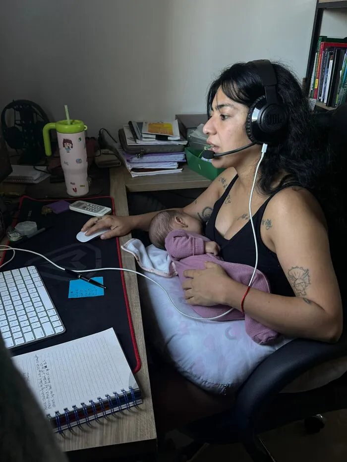 73 Moms Shared A Picture Each That Proves “Motherhood Is Easy”