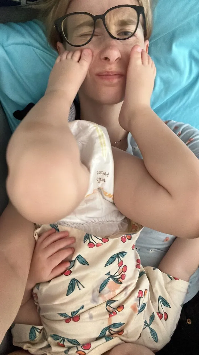 73 Moms Shared A Picture Each That Proves “Motherhood Is Easy”