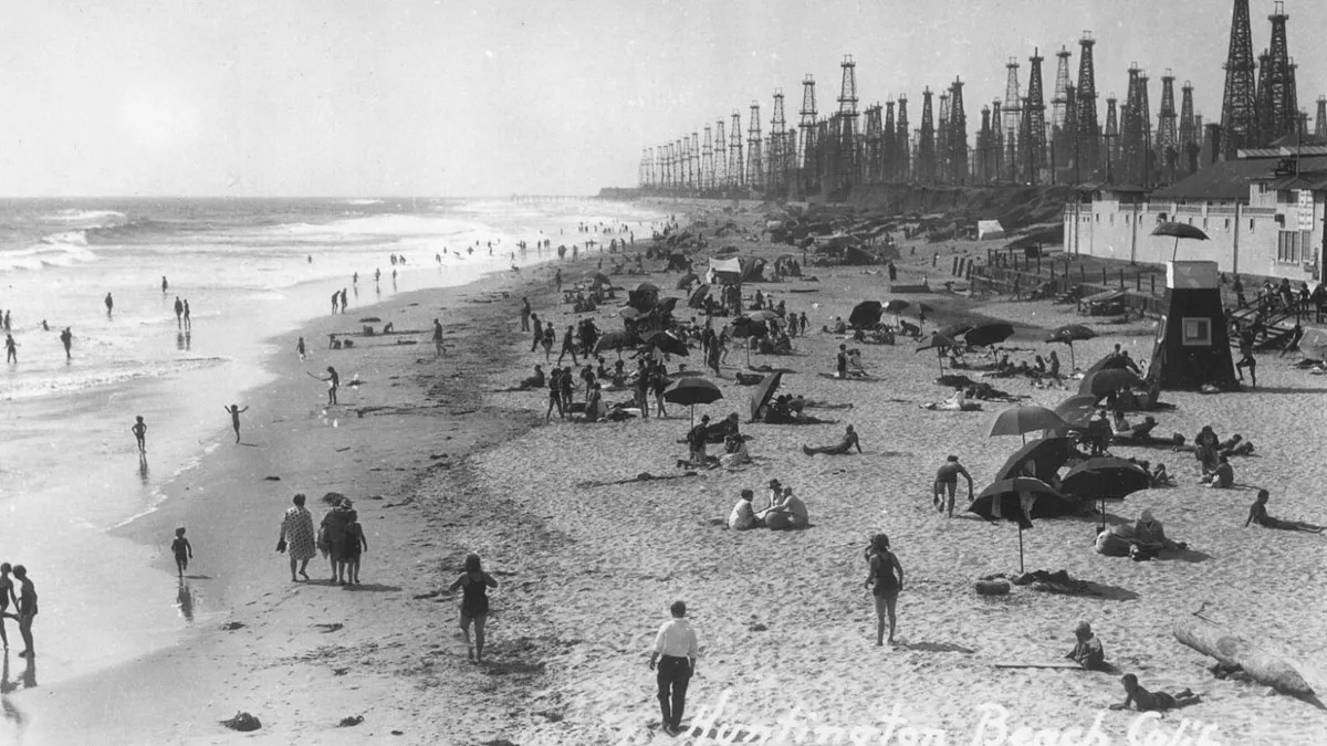 94 Fascinating Images That Bring Lesser-Seen Moments Of American History To Life