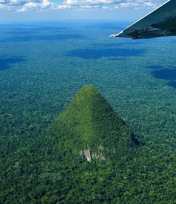 Cerro El Cono: Peru’s Mysterious Pyramid-Shaped Mountain