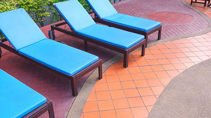 Took Away Towels From Sunbeds At A Resort And Owners Were Furious
