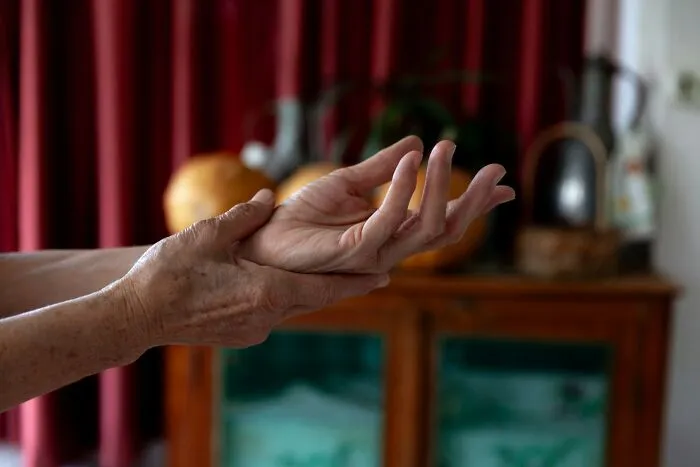 42 Everyday Health Symptoms That Are Actually Major Warning Signs