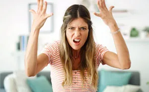 Woman Ends A 7-Year Relationship Over A Hidden Laptop, Soon Realizes She Left Just In Time