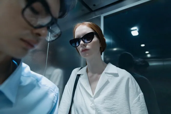 88 Uncanny Mind Tricks People Share That Secretly Give You The Upper Hand