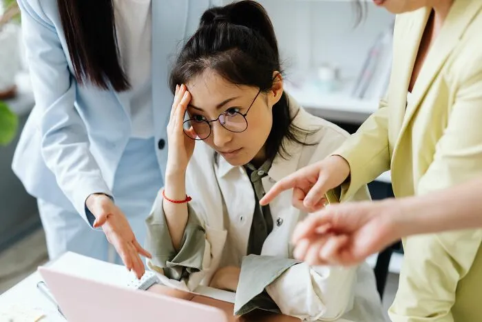 76 Scandalous Things People Learned About Their Colleagues
