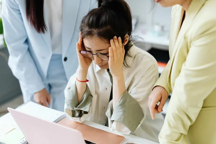 People In HR Reveal 87 Of The Most Absurd Employee Behaviors That Got Someone Fired