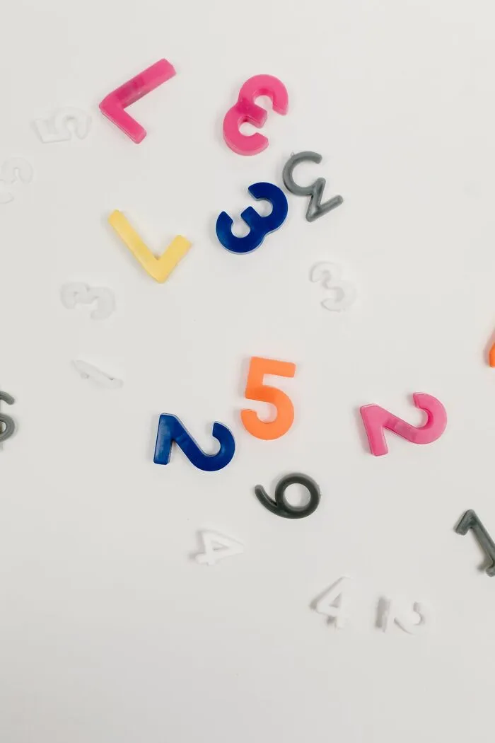 39 Brain-Breaking Paradoxes That Might Have You Staring At The Ceiling Later