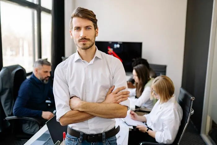 33 Employees Share Raw Opinions On Why They Refuse To Go The Extra Mile At Work