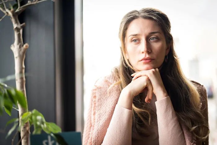 These 85 Red Flags Seemed Small At First, Until Women Realized They Should Have Walked Away