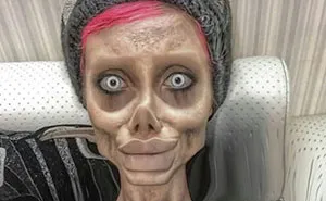 Woman Behind "Zombie Angelina Jolie" Craze Finally Shows Her Real Face, Internet Can't Believe It