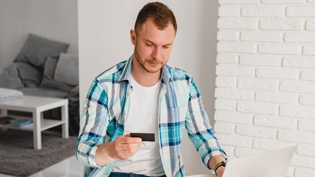 GF Says Her Money Is “Hers” And BF’s Is “Ours,” Fumes As He Refuses To Split Her Son’s Sports Fees