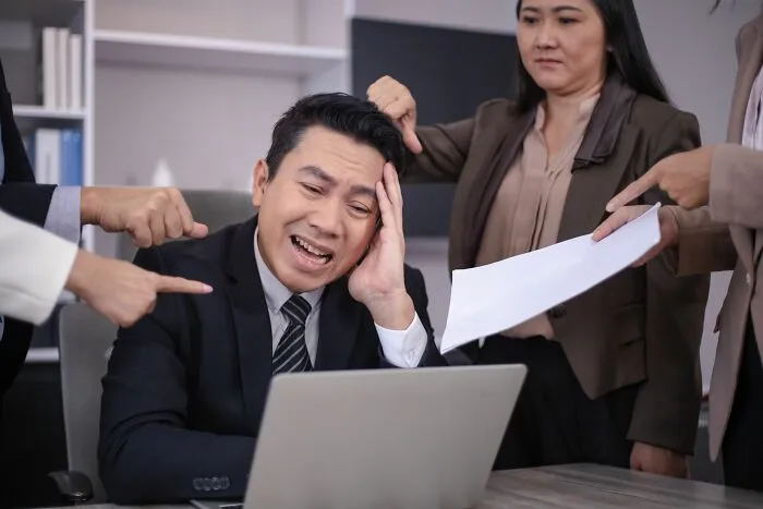 46 Crazy Workplace Dramas To Make You Feel Better About Your Job