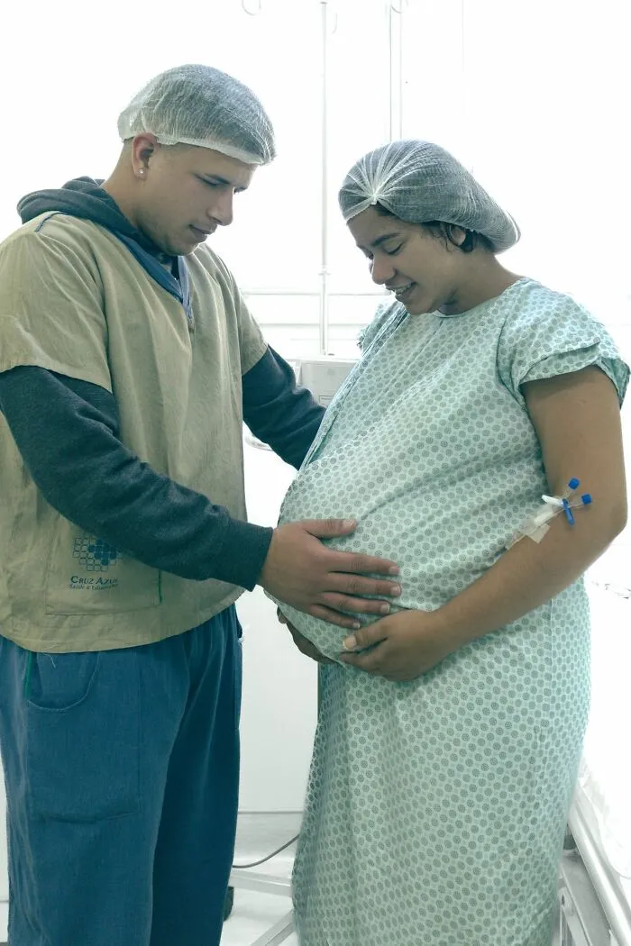 54 Horrible Things Pregnant Women Went Through That They Never Expected