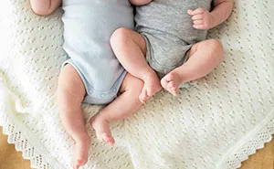 Surrogate Gives Birth To Twins With Different Biological Parents, Sending Case To Australian Court