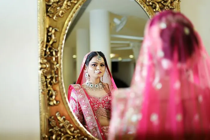 32 People Get Candid About Their Arranged Marriages, And The Answers Are Eye-Opening