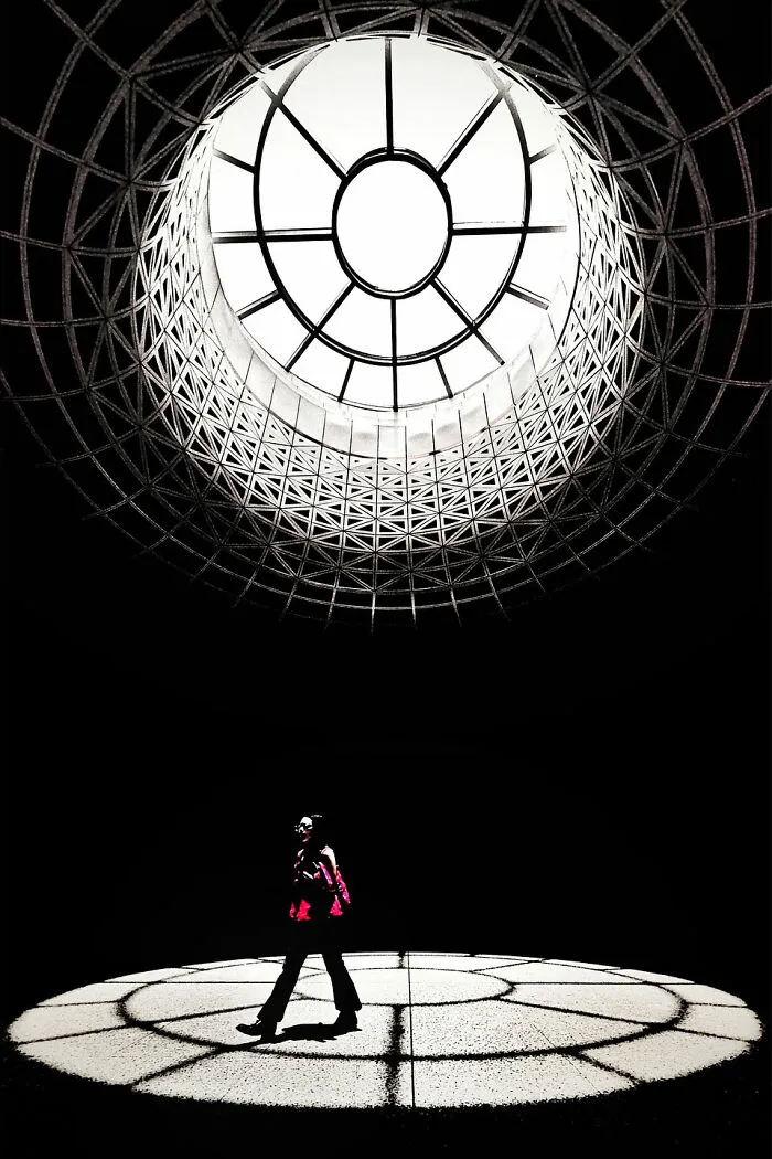 This Photographer Uses Light And Geometry To Show Cities From A Different Perspective (31 Pics)