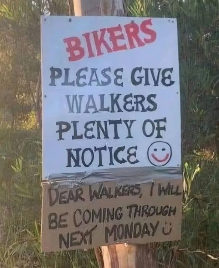 97 Funny Signs People Found In The Wild And Had To Photograph