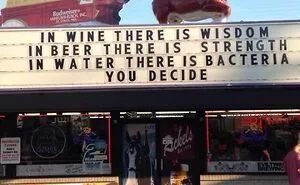 97 Funny Signs People Found In The Wild And Had To Photograph