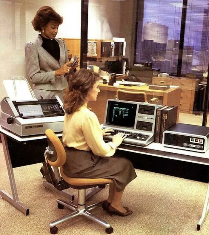 Love The Tech Setup Of This Office In The 1980s
