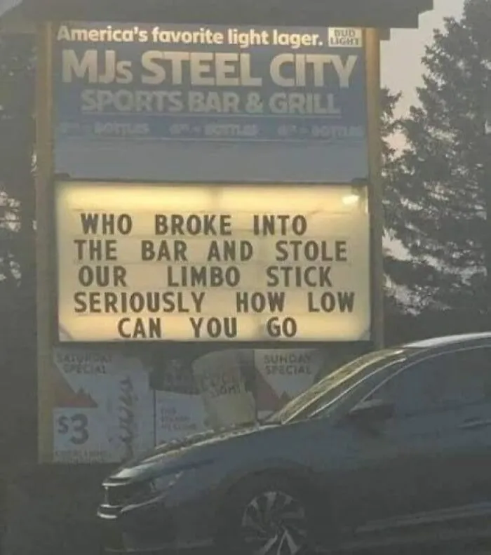 97 Funny Signs People Found In The Wild And Had To Photograph