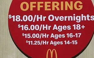 “This Is Fresh Hell”: 90 Photos That Prove The USA Has Reached Disturbing Levels Of Dystopia