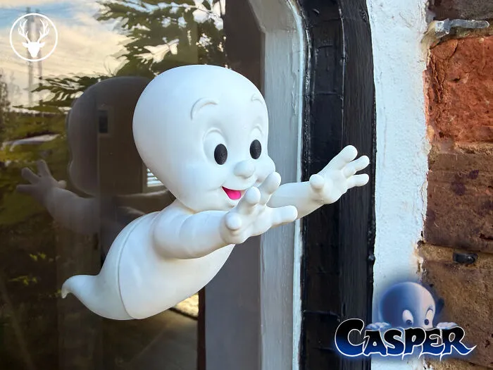 Casper – Ghost Through The Window