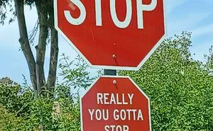 89 Ridiculously Funny Signs That Deliver Maximum Entertainment As They’re So Random 
