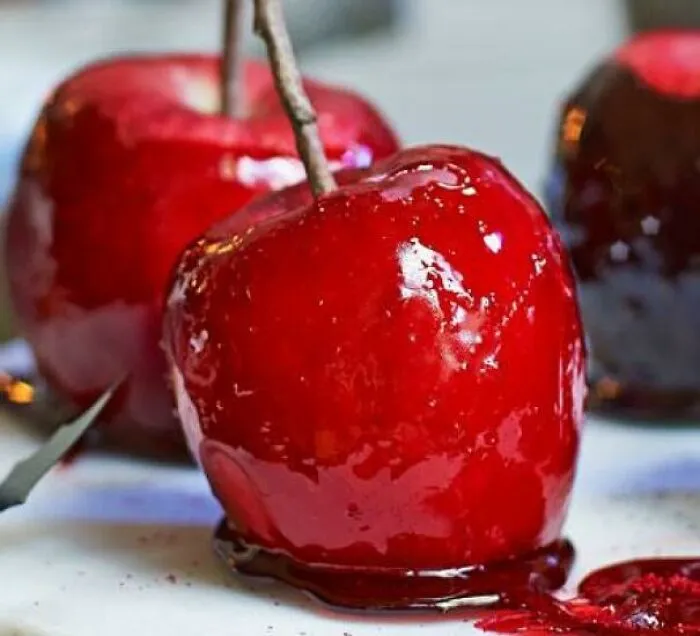 Who Remembers Toffee Apples Being Randomly Placed In The Fresh Fruit Section At Supermarkets, And Local Markets