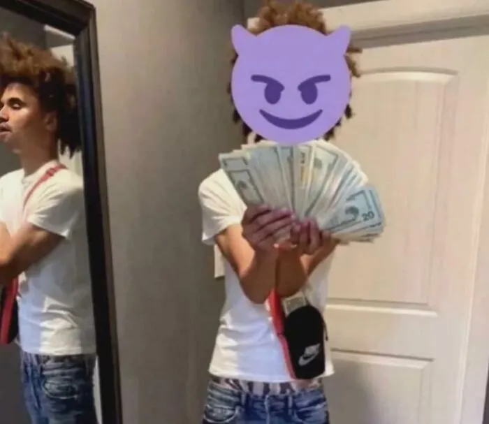 I Would Never Do A Face Reveal On The Social Media