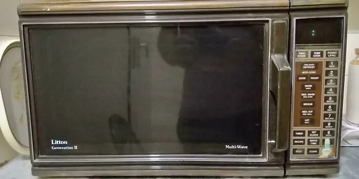 My Grandparents Still To This Day Use A 1984 Model Microwave