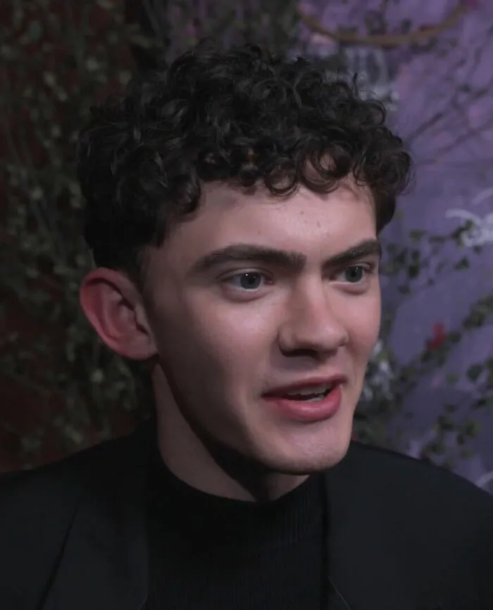 Actor Joe Locke, 23