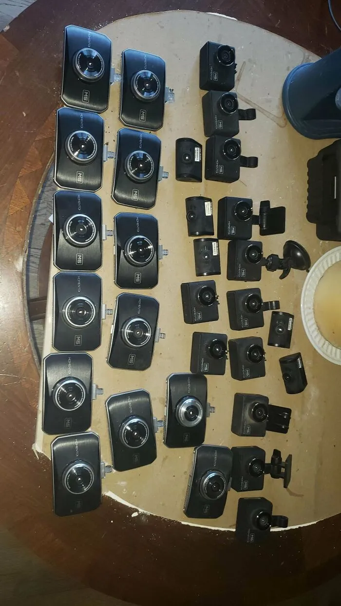Collection of various dash cameras found dumpster diving