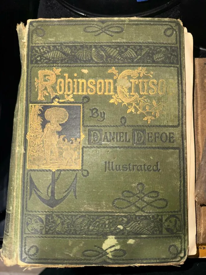 Vintage Robinson Crusoe book found dumpster diving