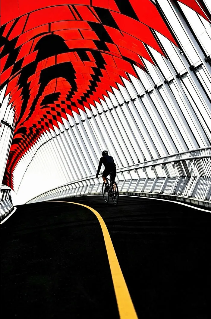 This Photographer Uses Light And Geometry To Show Cities From A Different Perspective (31 Pics)