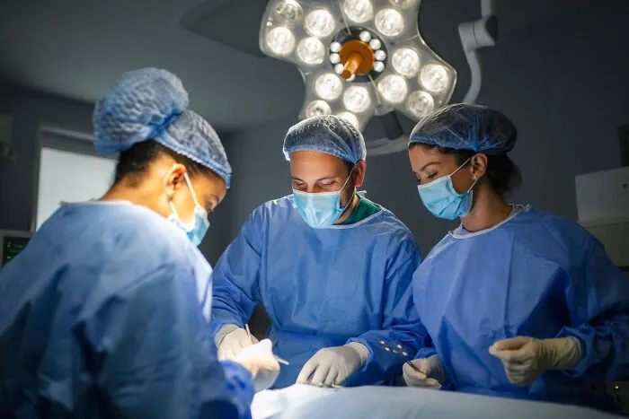 65 Creepy Things That Happen In Hospitals Every Day But Sound Like Something From A Horror Movie